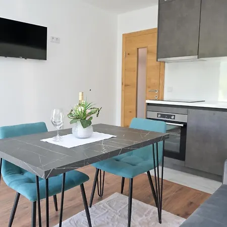 Anita Lejlighed Jajce