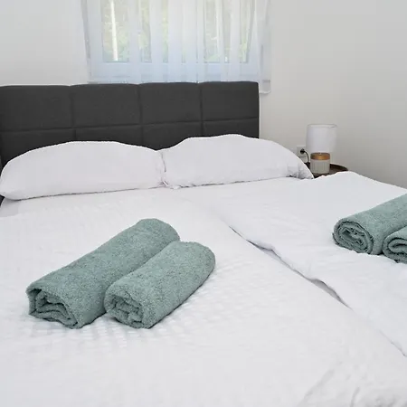 Anita Apartment